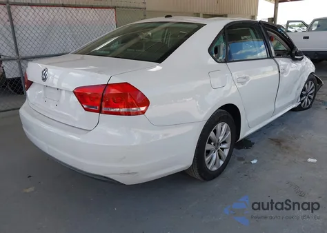 2013 Volkswagen Passat 2.5L S from USA, damaged, VIN 1VWAH7A32DC016989